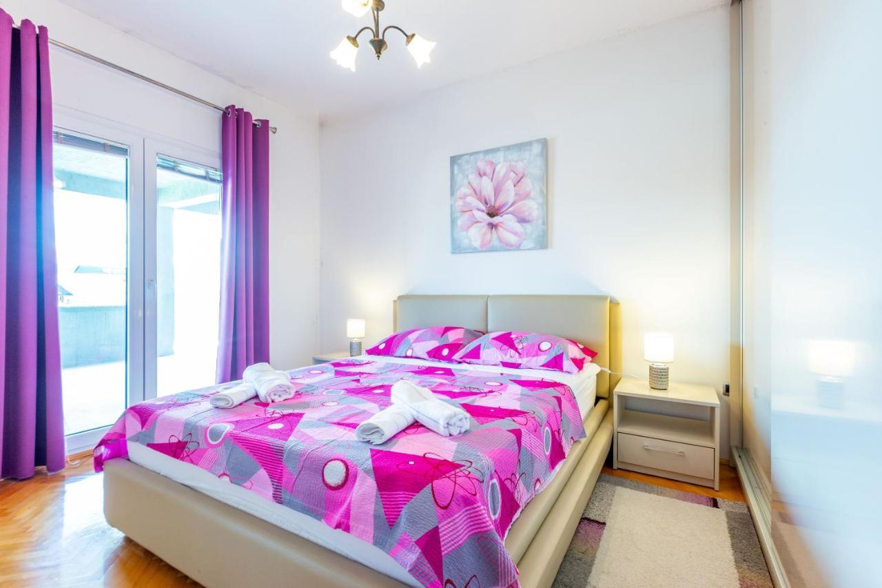Rs Two Bedroom Apartment Sukošan Eksteriør billede