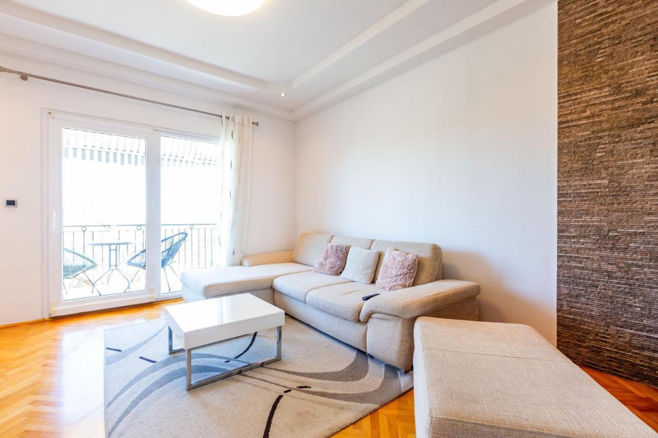 Rs Two Bedroom Apartment Sukošan Eksteriør billede